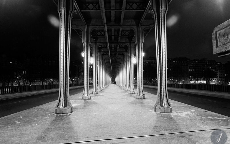 Pont de Bir Hakeim - Paris - 2000