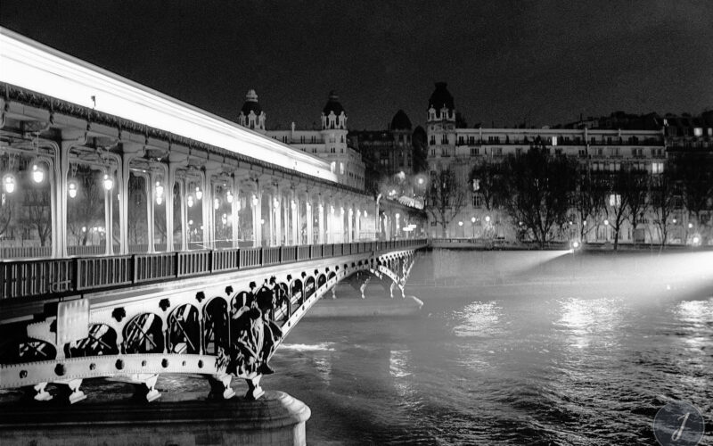 Pont de Bir Hakeim - Paris - 2000