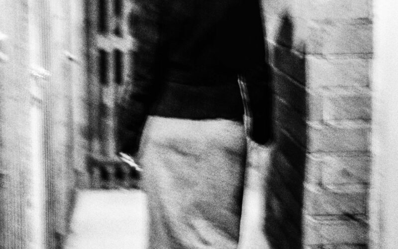 Underground - Anne - Paris - 2004