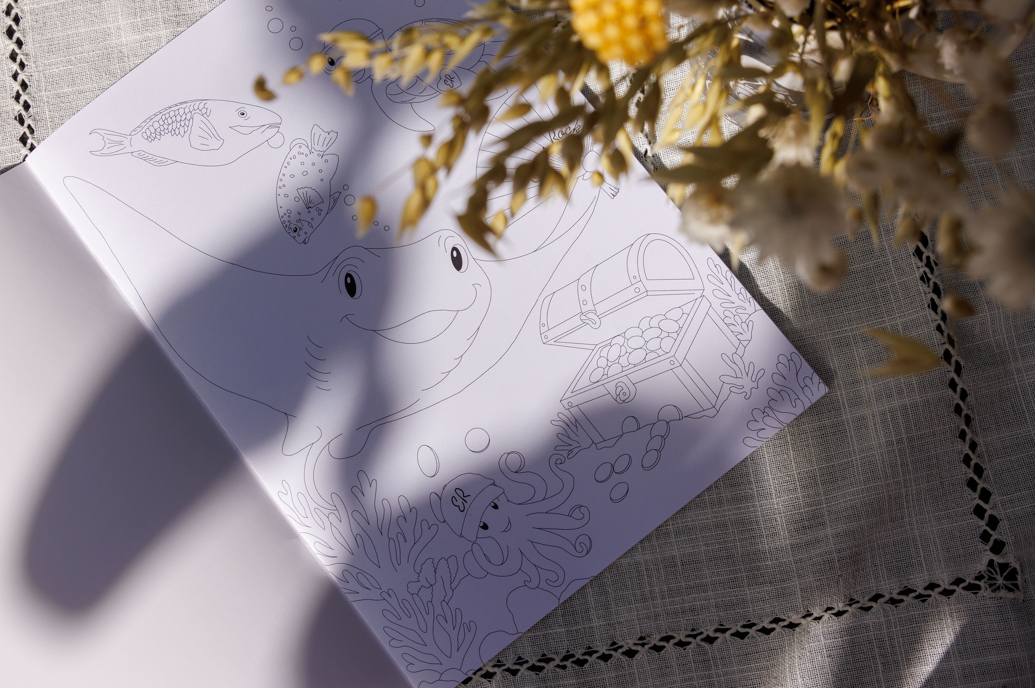 Carnet de coloriage pour l'Eden Rock St Barths - July On The Moon.